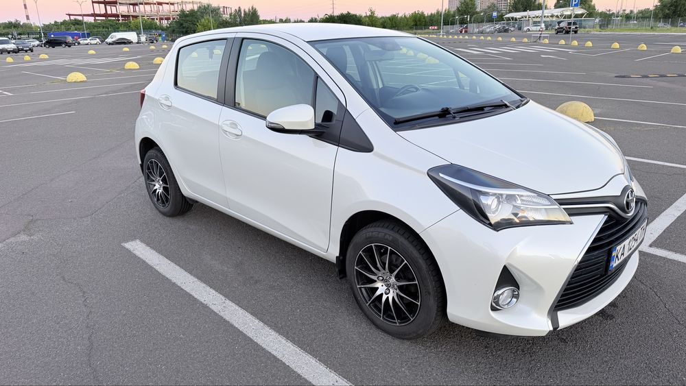 Продам Toyota Yaris