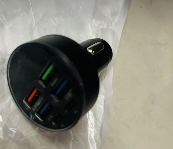 Зарядка USB от прикуривателя авто 6usb вольтметр дісплей нова потужна