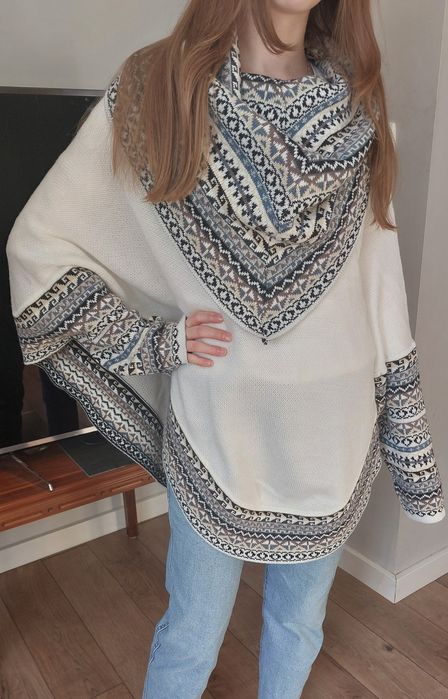 Ponczo z alpaki z Peru