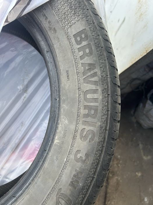 Продам резину 225/55r18