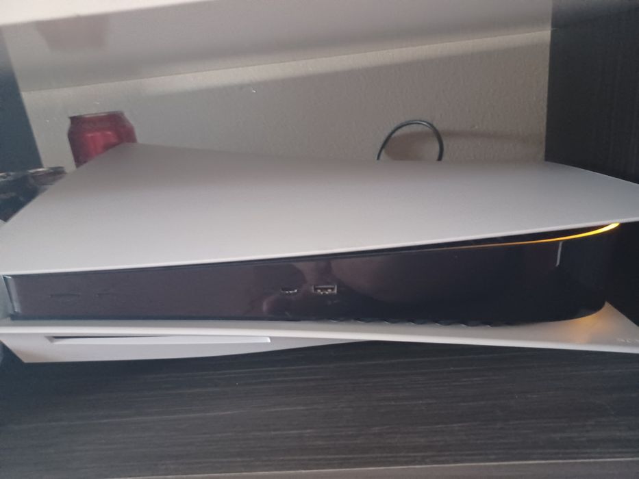 PlayStation 5 825GB + 2 Comandos
