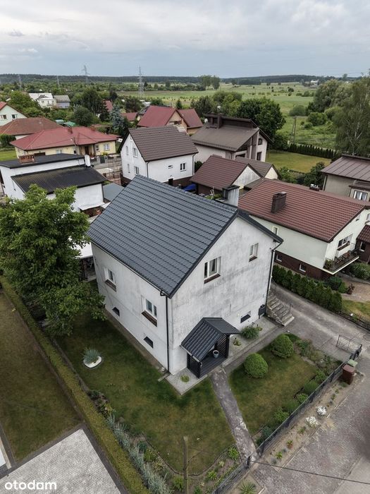 Dom jednorodzinny piętrowy z działką w spokojnej okolicy blisko natury