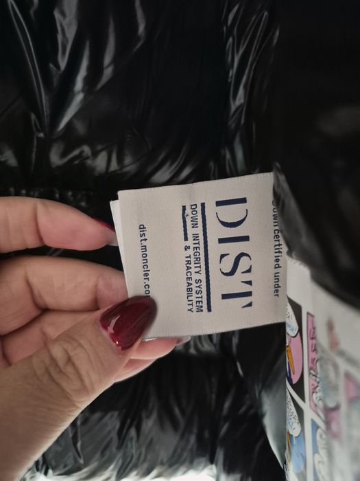 Kurtka puchowa Moncler S/M czerwona