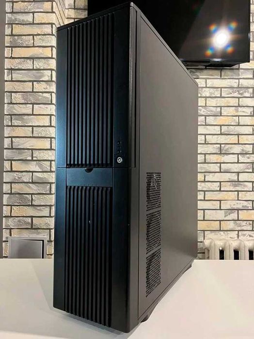 Комп'ютер Xeon E5-2620/18TB/32Gb/NVIDIA NVS 510 2GB