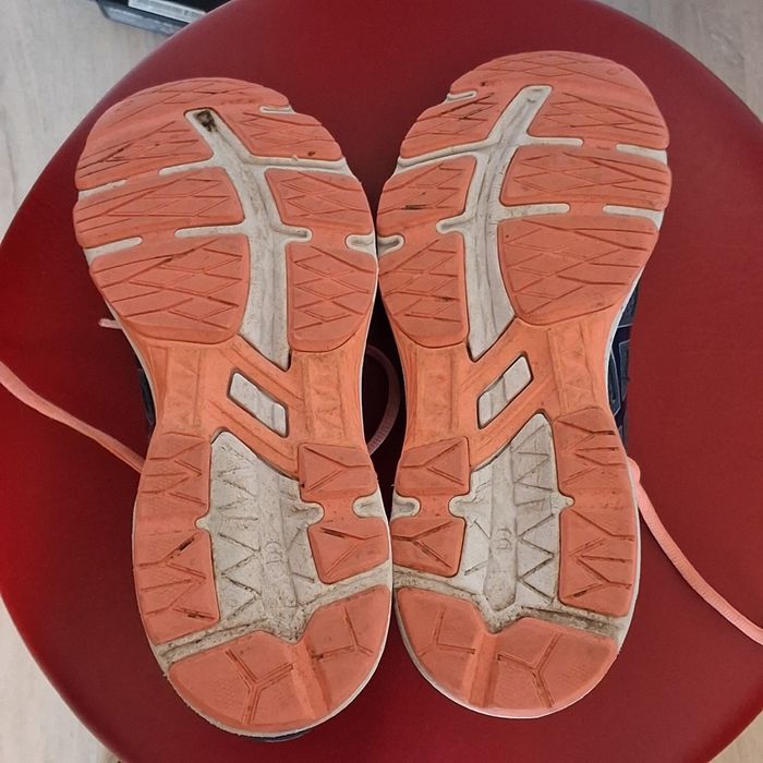 Продам взуття з Європи