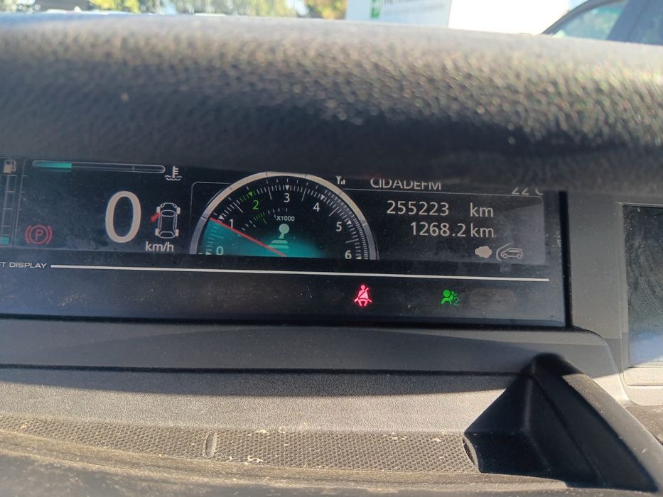 renault  scenic 2012