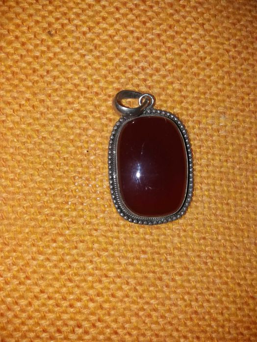 Pendente com cornalina