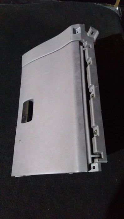 Porta Luvas Nissan Primera (P11)