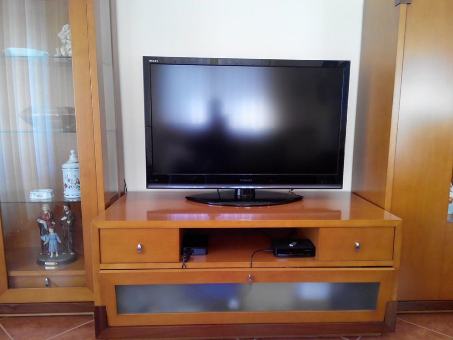 Móveis de sala + mesa de apoio