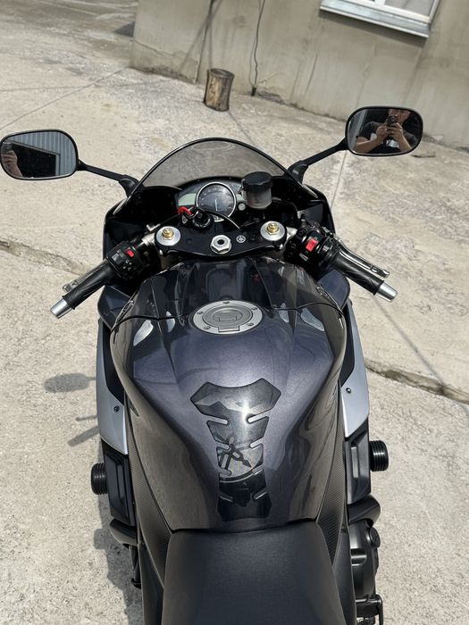 Продам Yamaha R1