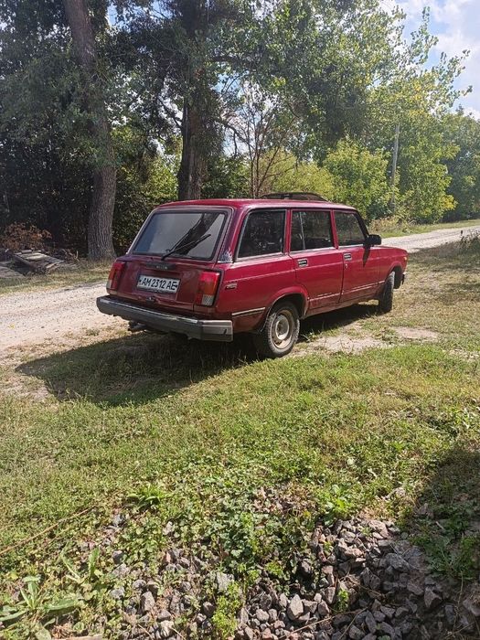 автомобіль ваз 210