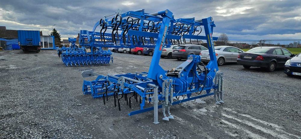 Agregat uprawowy lekki, kompaktor Namyslo Sharp 600 h lemken korund