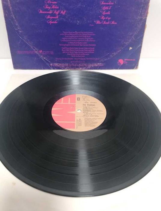The Shadows – Live At The Paris Olympia 1975
