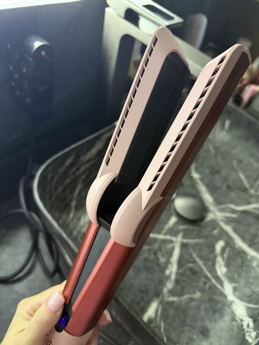 Dyson Airstrait Strawberry Bronze/Blush Pink з кейсом оригінал