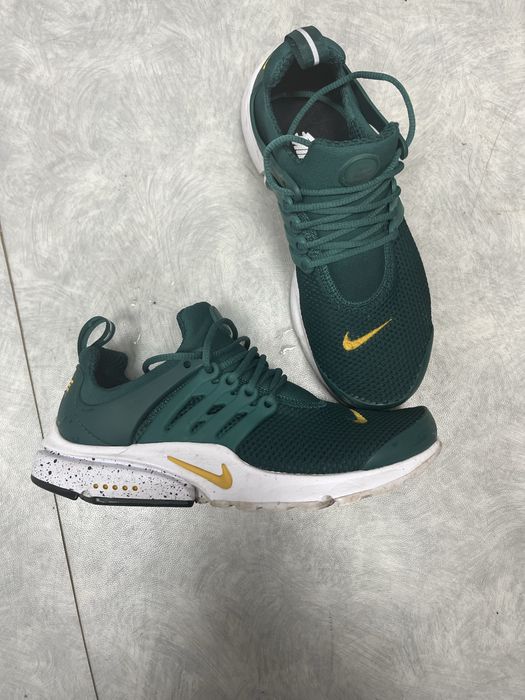 Продам кросівки Nike оригінал