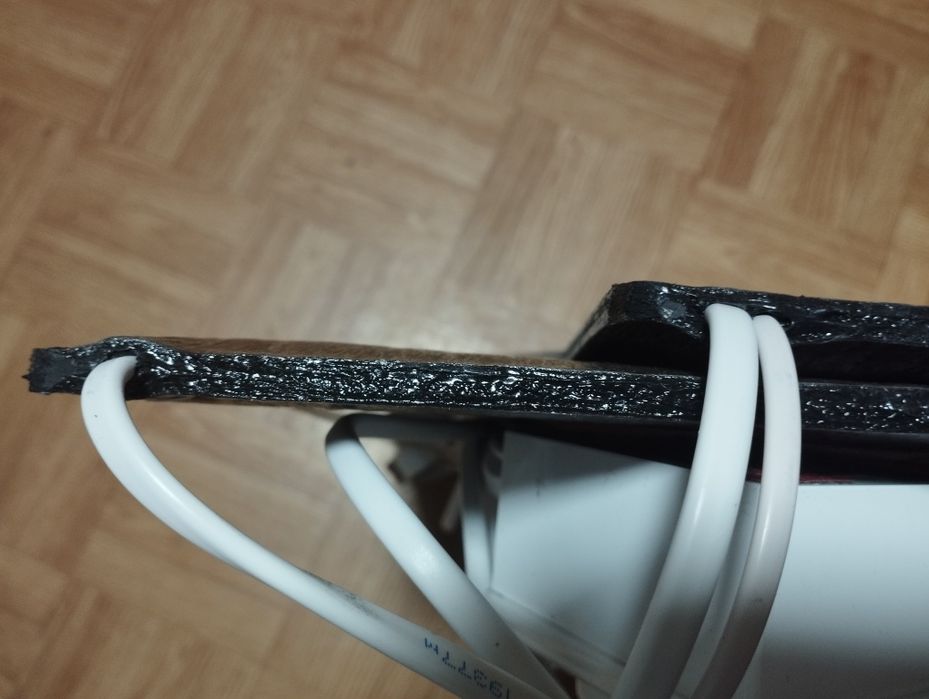 Коврик для маникурного стола для подогрева инструментов и рук