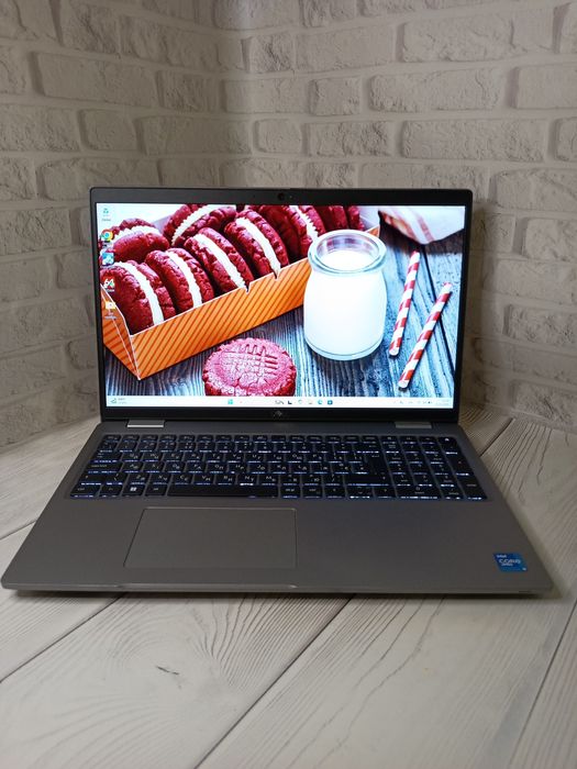 Ноутбук Dell Latitude 5520 i5-1155G7 підсвітка клавіатури