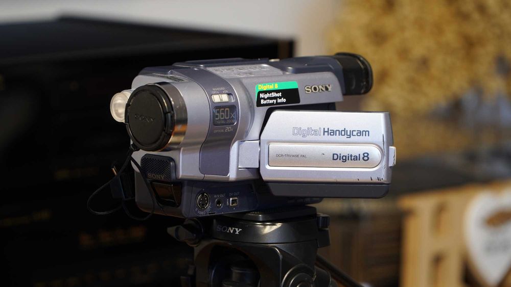 Kamera Sony Digital8 DCR-TRV145E VIDEO8 Super NightShot Retro Sprawna