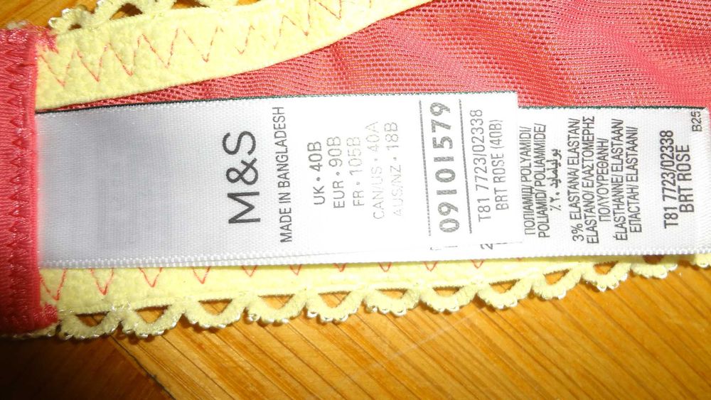 Biustonosz Marks&Spencer 90B nowy