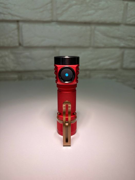 Emisar D3aa - ручний ліхтар