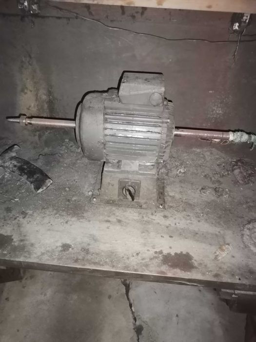 Motor de Polir e Lustrar de Ourives - Antigo