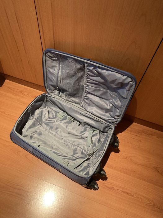 Mala viagem comely cabine