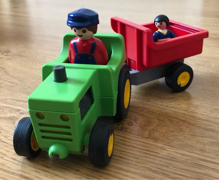 Brinquedos infantis variados Playmobil