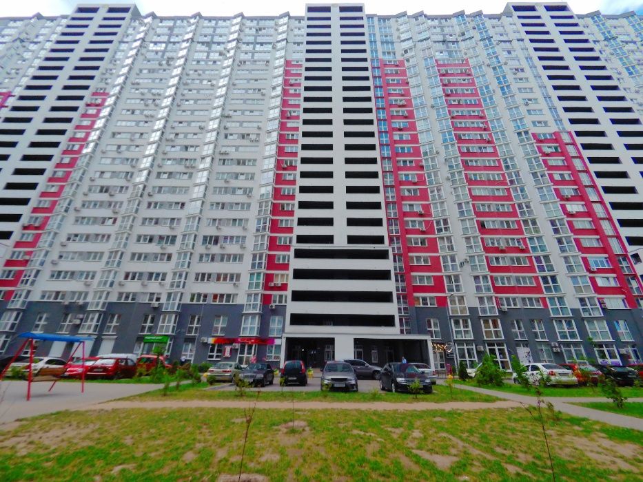 Свободна VIP посуточно почасово Драгоманова 2Б Позняки видовая Ашан