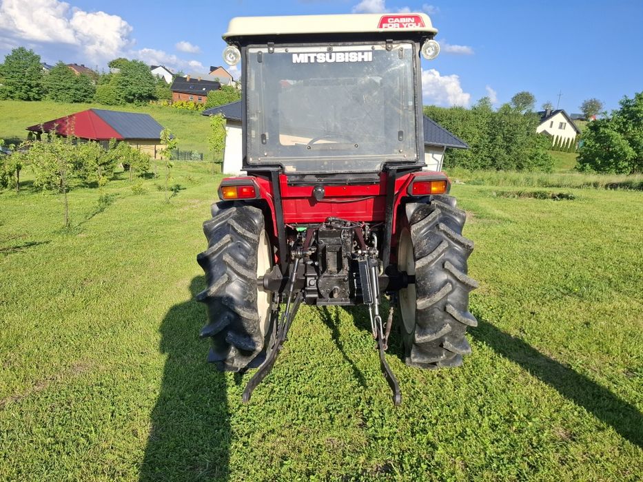 Mitsubishi MT25 4x4