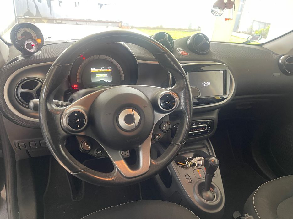 Smart EQ Forfour Passion (elétrico, 5 portas)