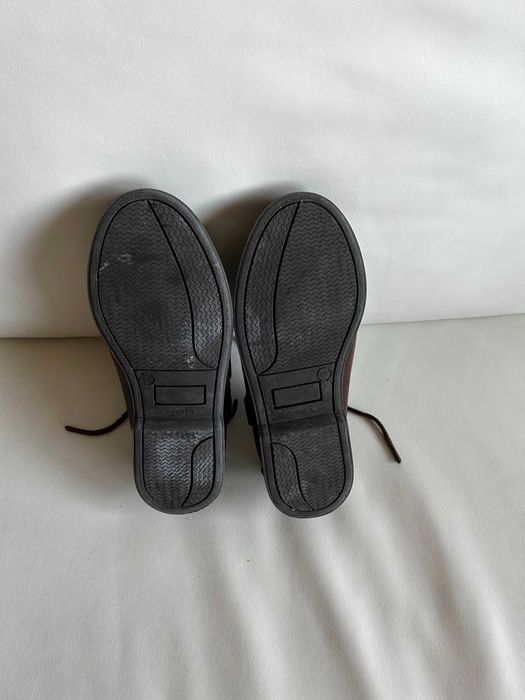 Sapatos de Vela de Criança em Pele Castanha — Tamanho 36