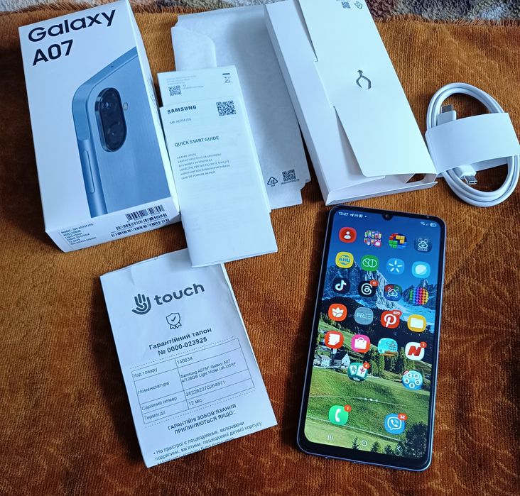 Смартфон Samsung Galaxy A07 4GB/128GB новый