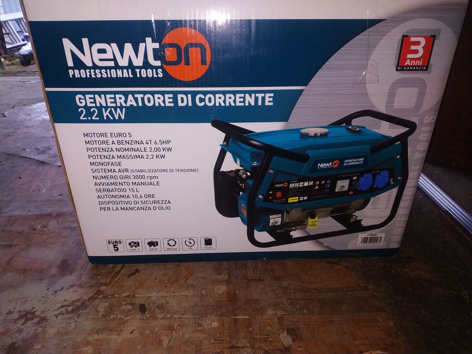 бензиновий генератор