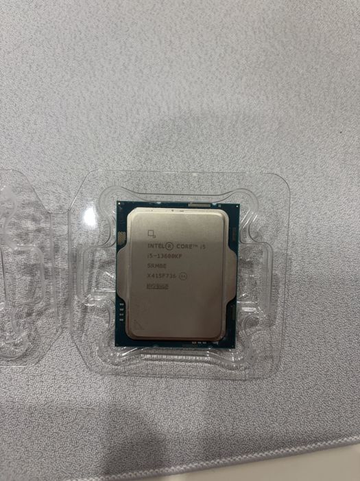 Intel Core I5 13600KF