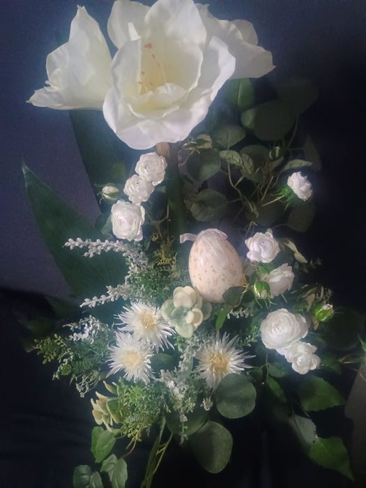 Kompozycja  kwiatowa