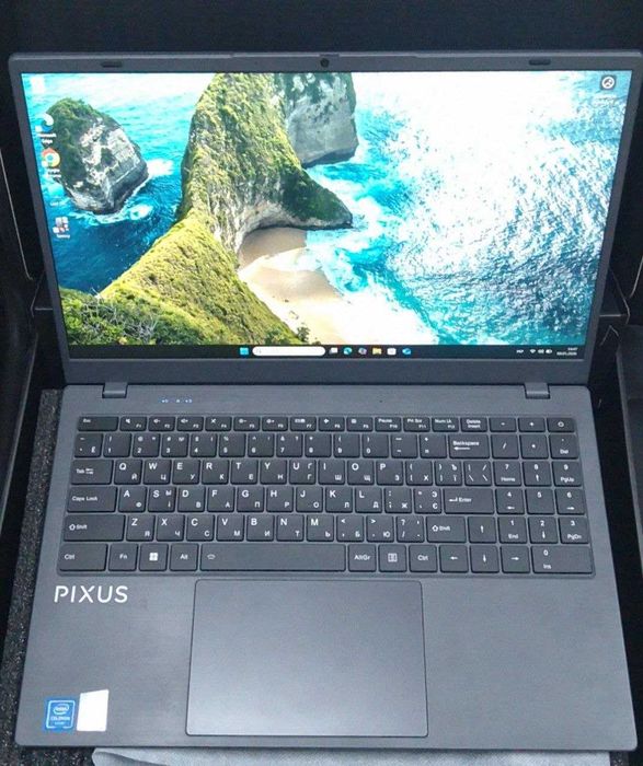 Ноутбук. Pixus Bit