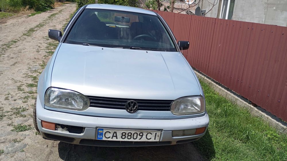 Продаю автомобіль
