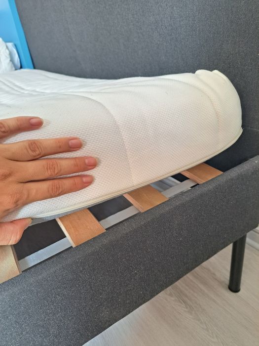 Cama casal + colchão IKEA