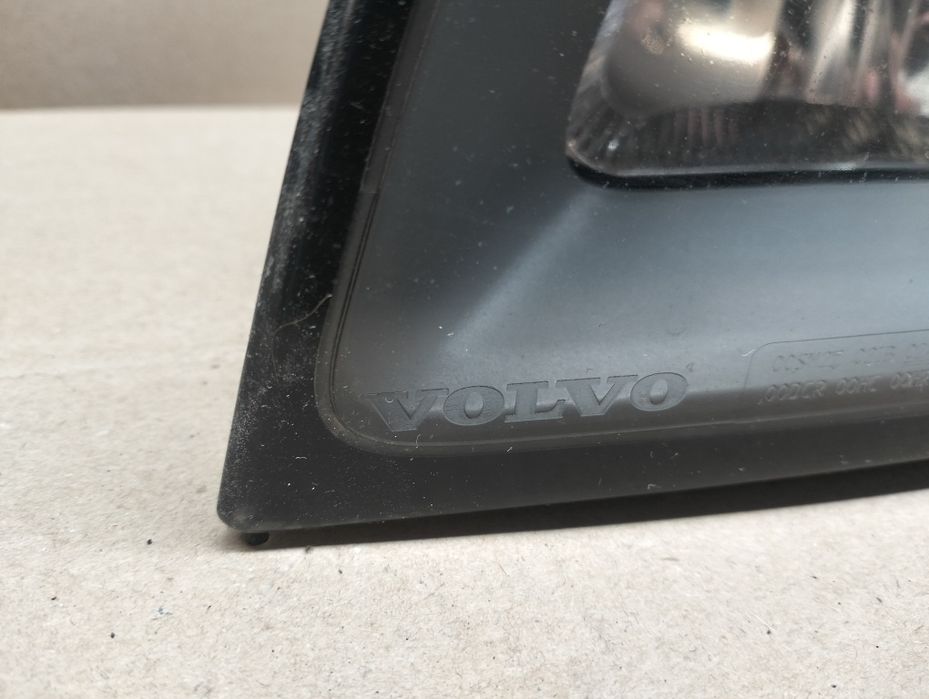 Volvo V50 s40 lampa przód  lewa jasna  zwykła