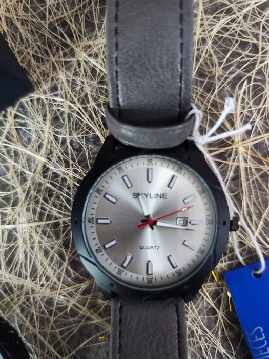 Conjunto Relógio e Pulseira cinza Homem da Skyline