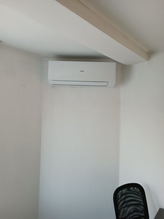 Klimatyzator do grzania chłodzenia 40m2