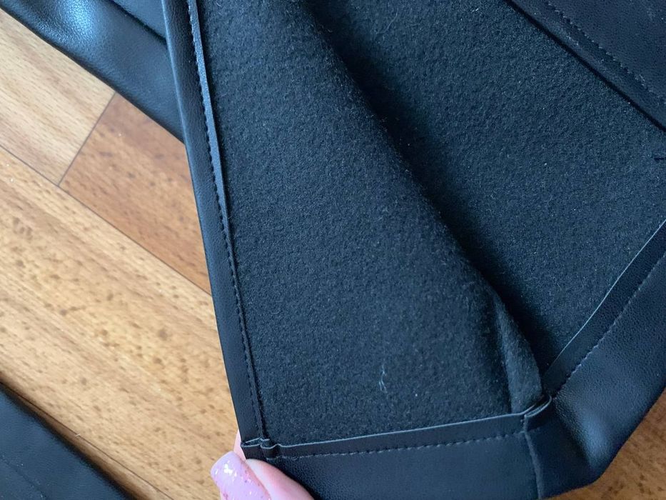 Шкіряні штани NA-KD 36розмір