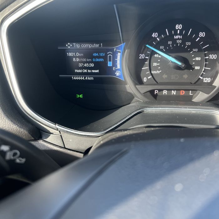 Ford Fusion Energi Plug-in Hybrid 2015 | Максимальна комплектація
