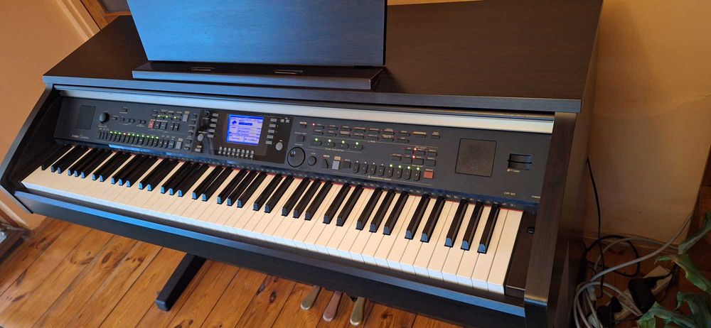 Yamaha CVP301 pianino cyfrowe-elektroniczne