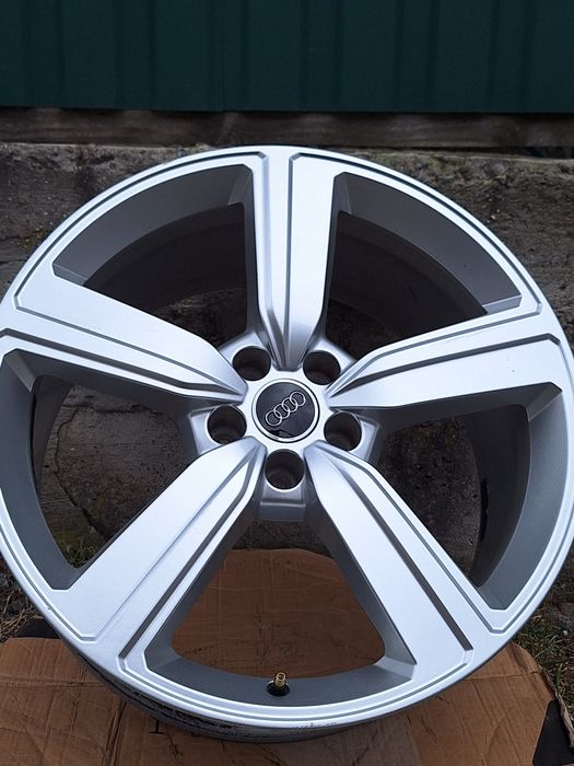 Оригінал литі диски R20 AUDI e tron Q7 Vw Touareg 3