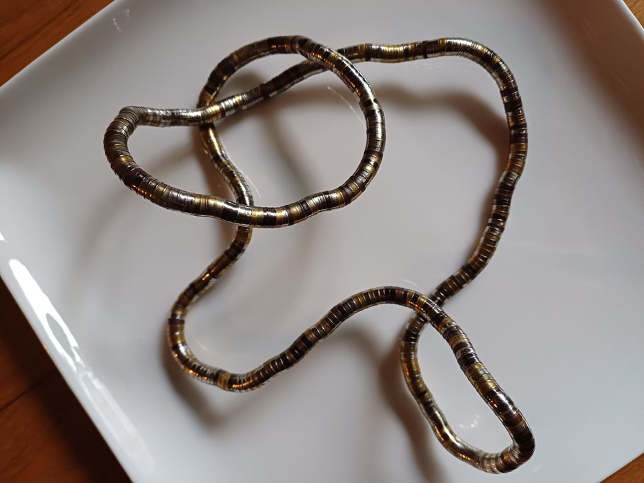 Colar cobra prateado e dourado, maleável - muito original