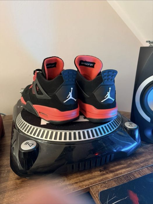 Buty/Sneakers Jordan 4 Red Thunder