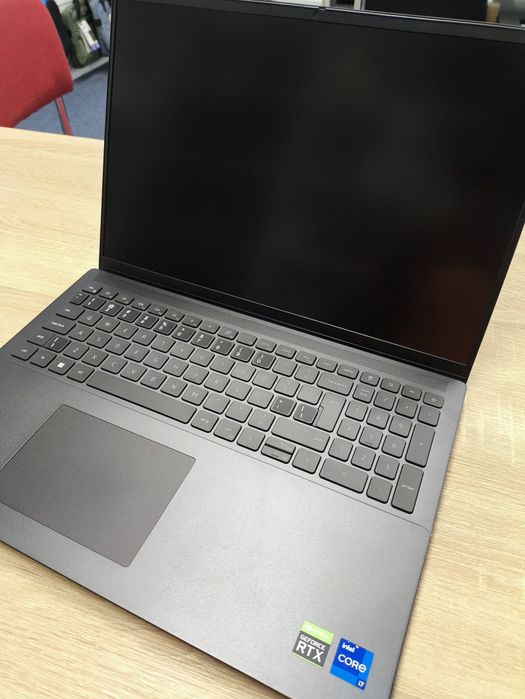 Laptop DELL Vostro 7620 Core i7 12700H 40GB DDR5 4800MHz 2TB SSD M.2 RTX 3050Ti 4GB 16" LED IPS Windows 11 FV VAT23 gwarancja