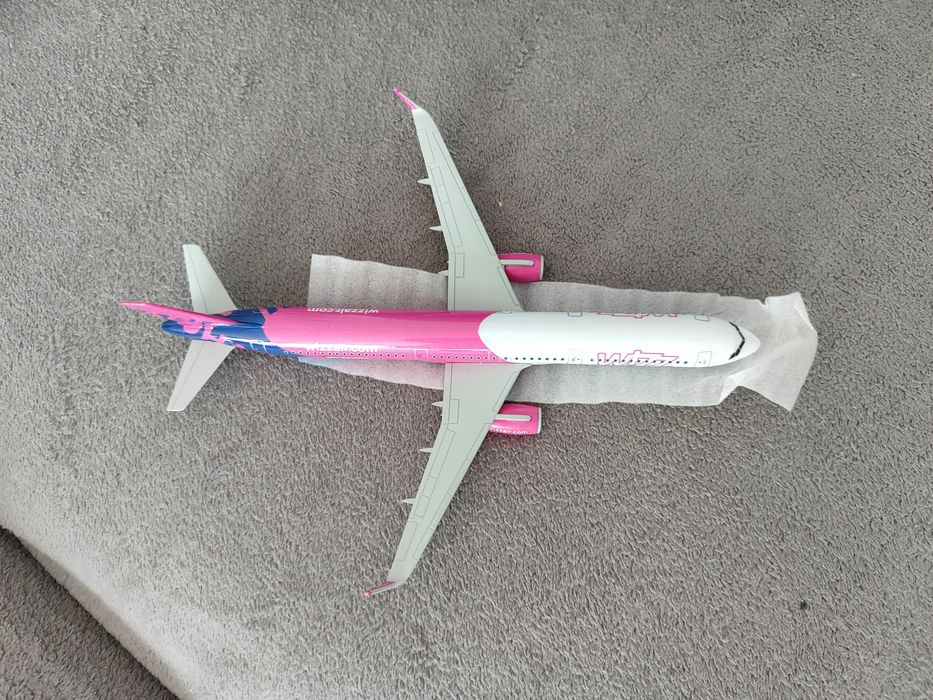 Model Airbus A321 WizzAir