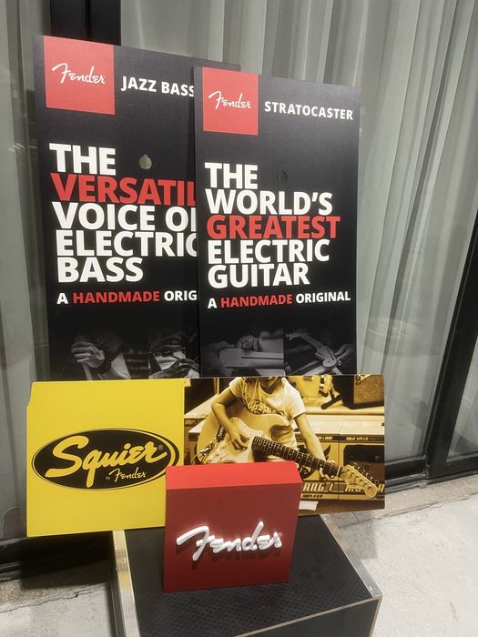 Artigos Decorativos Fender